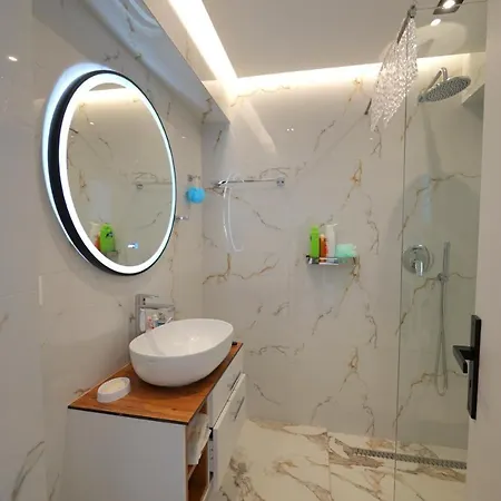 Fabiola Apartment Sarande