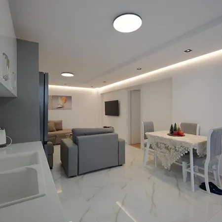 Fabiola Apartment Sarande